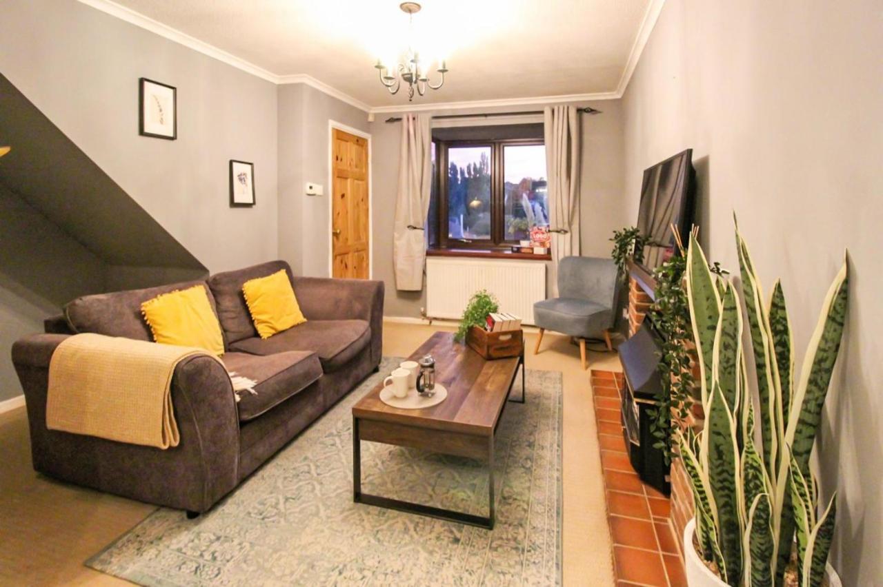 Comfortable 2 Bedroom House With Free Parking Νότιγχαμ Εξωτερικό φωτογραφία